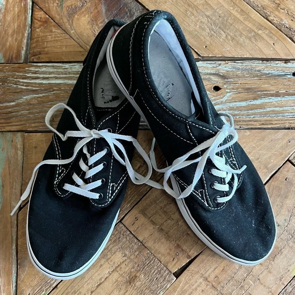 Vans Canvas Sneakers Black Low Top Lace Up Casual Comfort‎ Shoes Size 8.5
